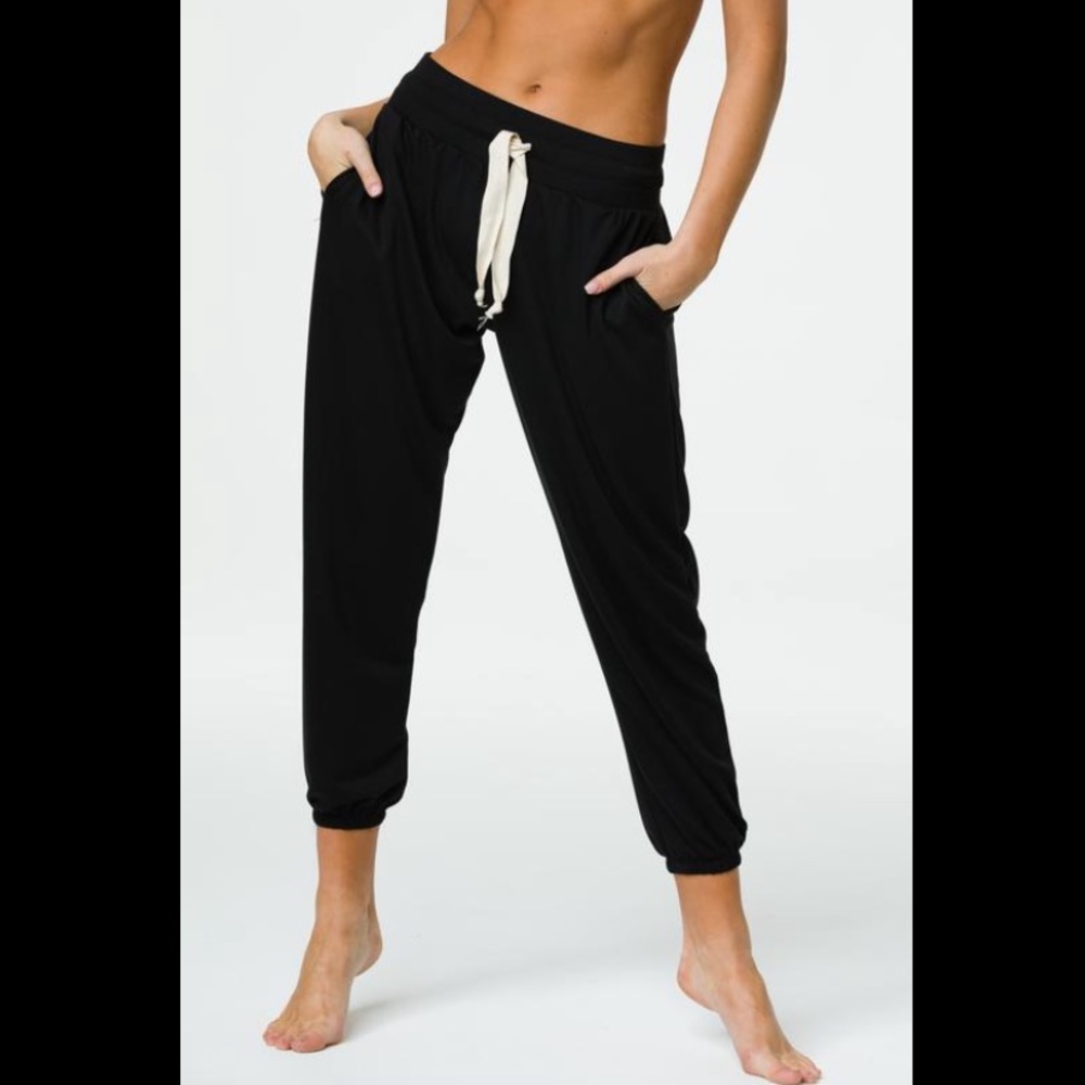 Onzie sweatpants